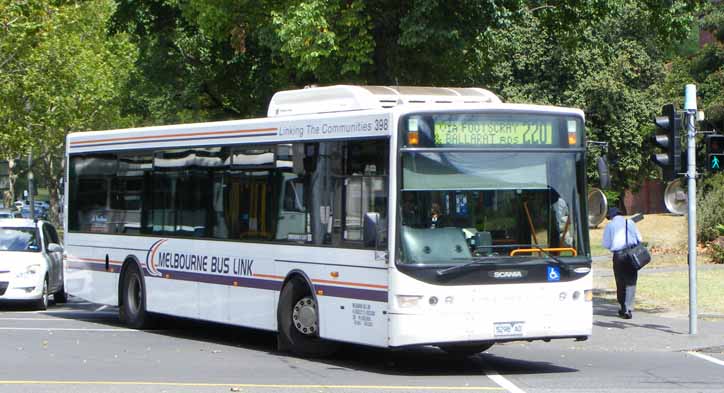 Melbourne Bus Link Scania L94UB Volgren 398